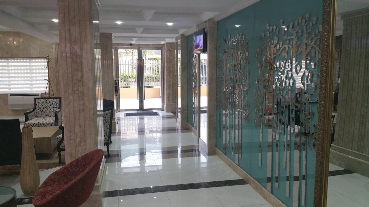 H210 Hotel Aliayabiagba Bagian luar foto
